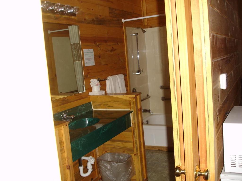 Georgetown Mountain Inn photo