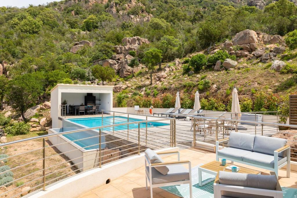 Superb Villa - 5