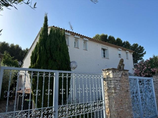 villa - 1