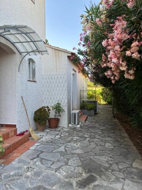villa - 2