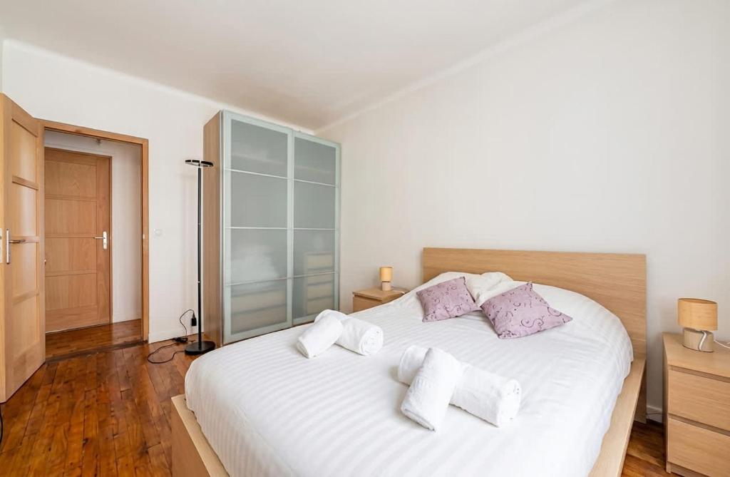 Central 1BR - Fully Equipped Mobility Lease - 2