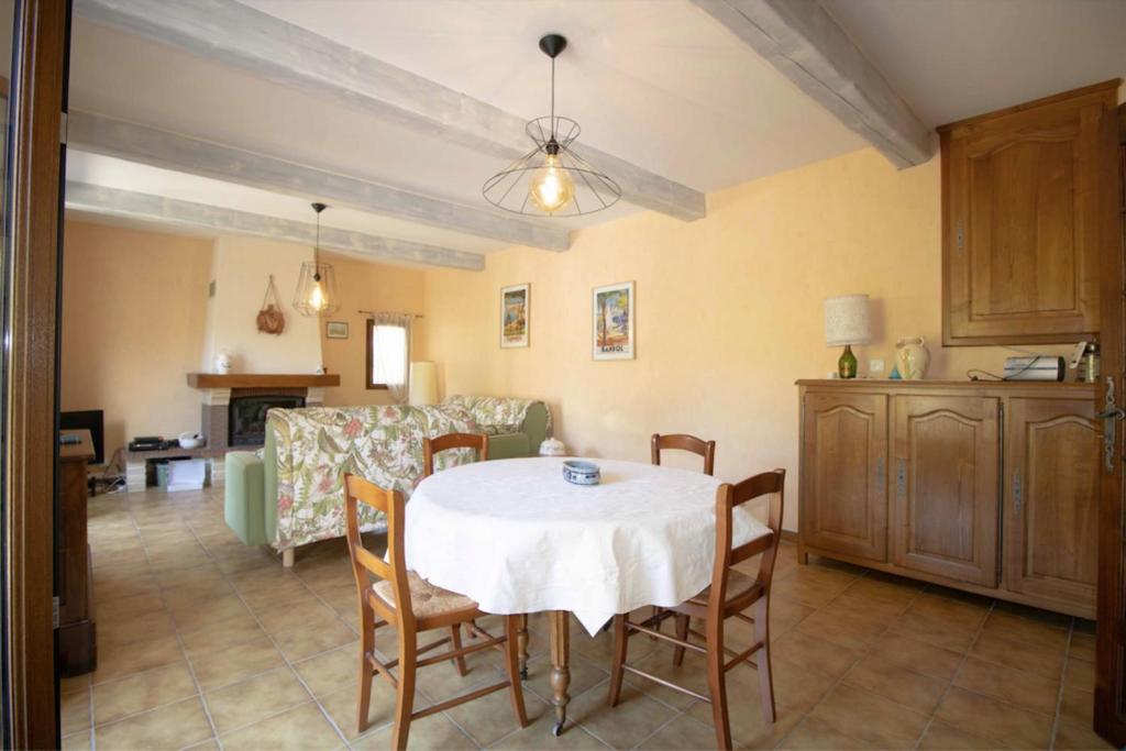 Large Spacious House In Fréjus - 4