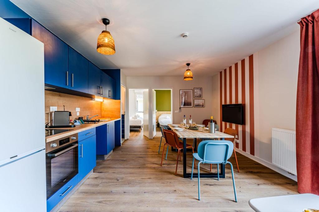 Apartment for 8 with a parking in La Teste-de-Buch - 1
