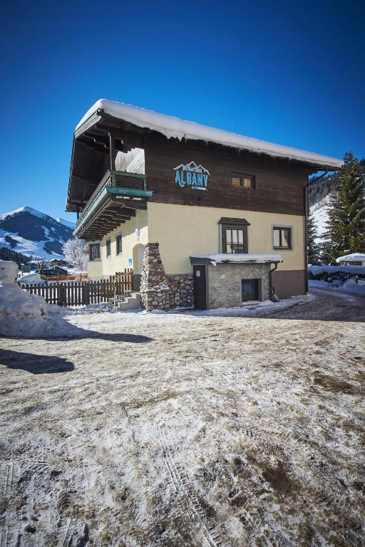 Exterior view, Holiday Lodge Fabian in Saalbach