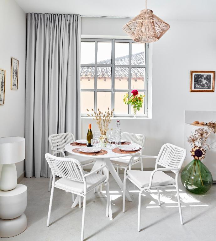 Château de la Piscine - Appartements dans le Mas au coeur d'un grand parc arboré - 3