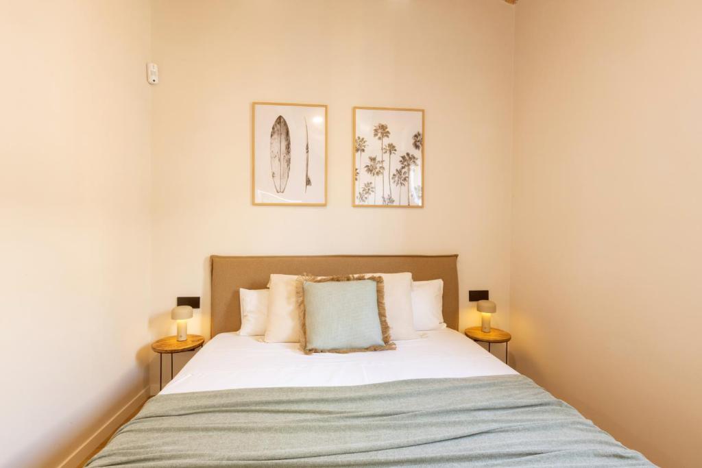 Bright and modern Barceloneta beach apartment - 2