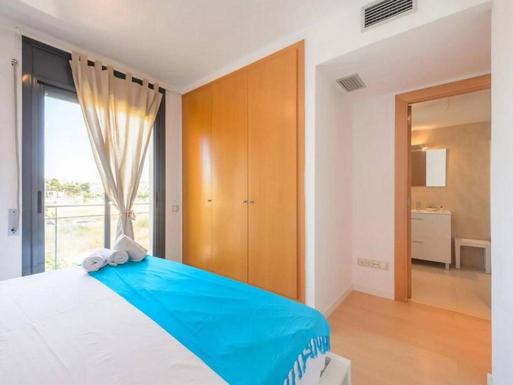 Elegant 3BDR Apartment in Ibiza Town - 4