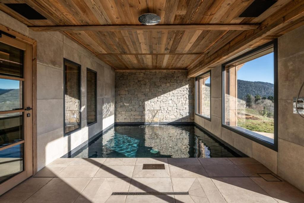 Chalet Imperial 12 pers - Piscine - Sauna - 2