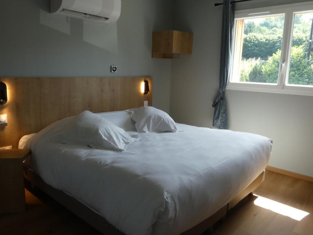 Tulip inn seminary house - 2