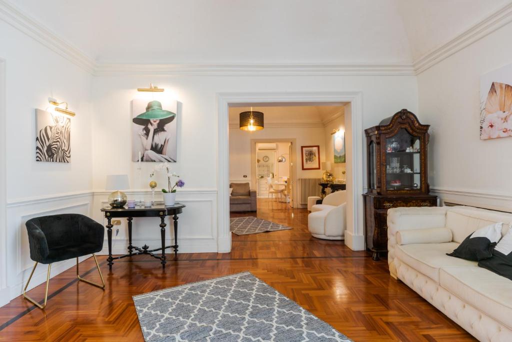 Victor House - 3