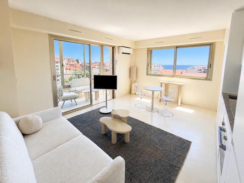 Premium Suite with Panoramic Sea Views Cannes - 1