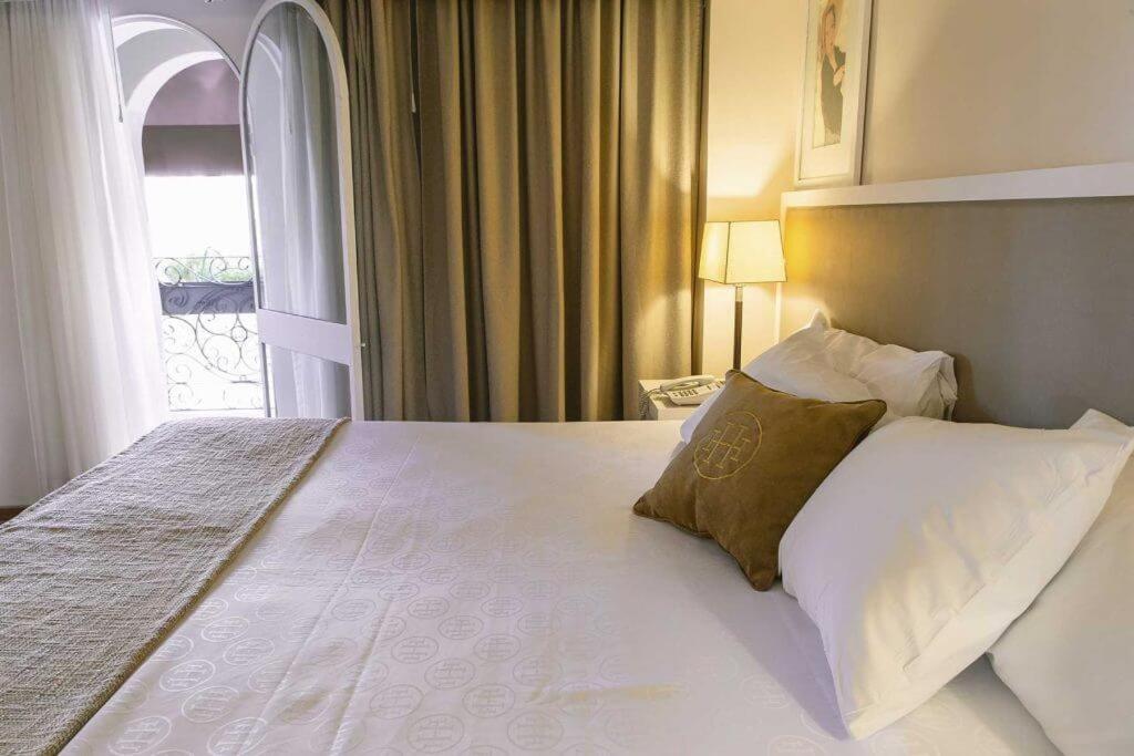 Huentala Hotel - 2