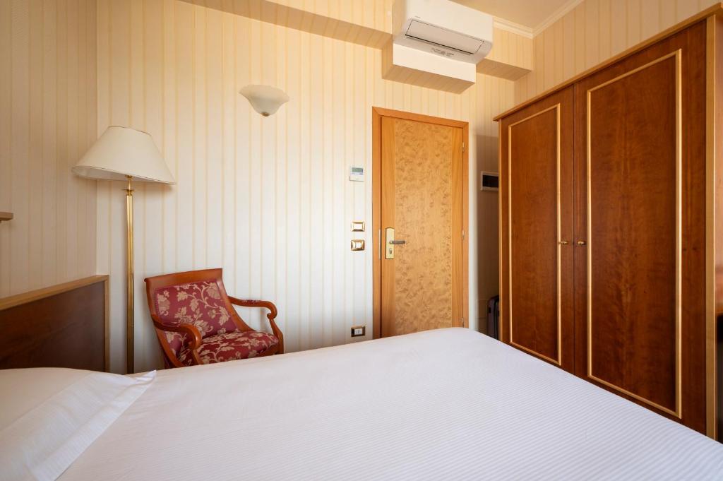 Hotel Byron - 5