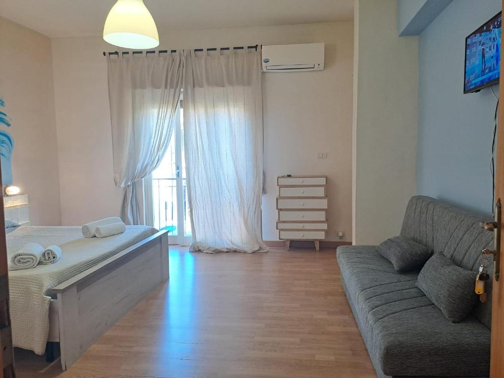 Medoro Piazza Roma Rooms - 5