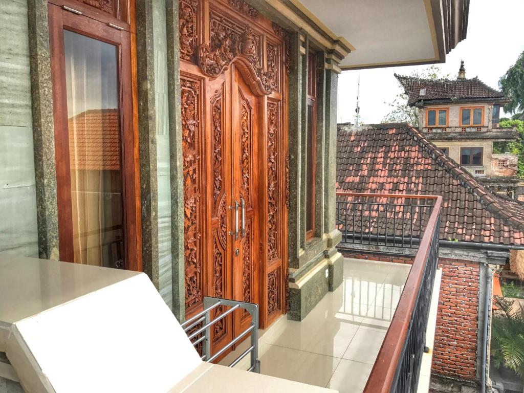 Sapta House photo