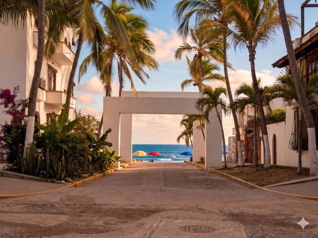 Historic CASA CARMEN By Malecón & Ocean - 1