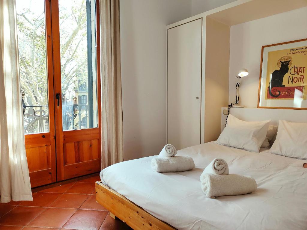 Bright 1-Bed Apartment on La Rambla Barcelona. RJ - 5