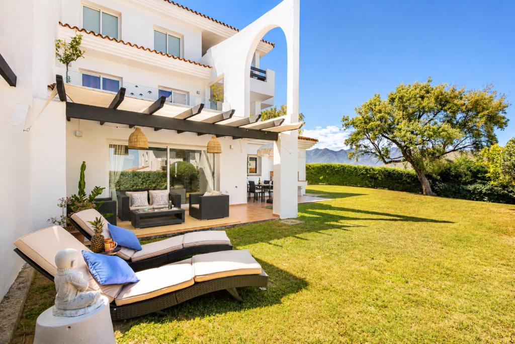 Mairena Residence Luxury Garden Retreat Marbella - 1