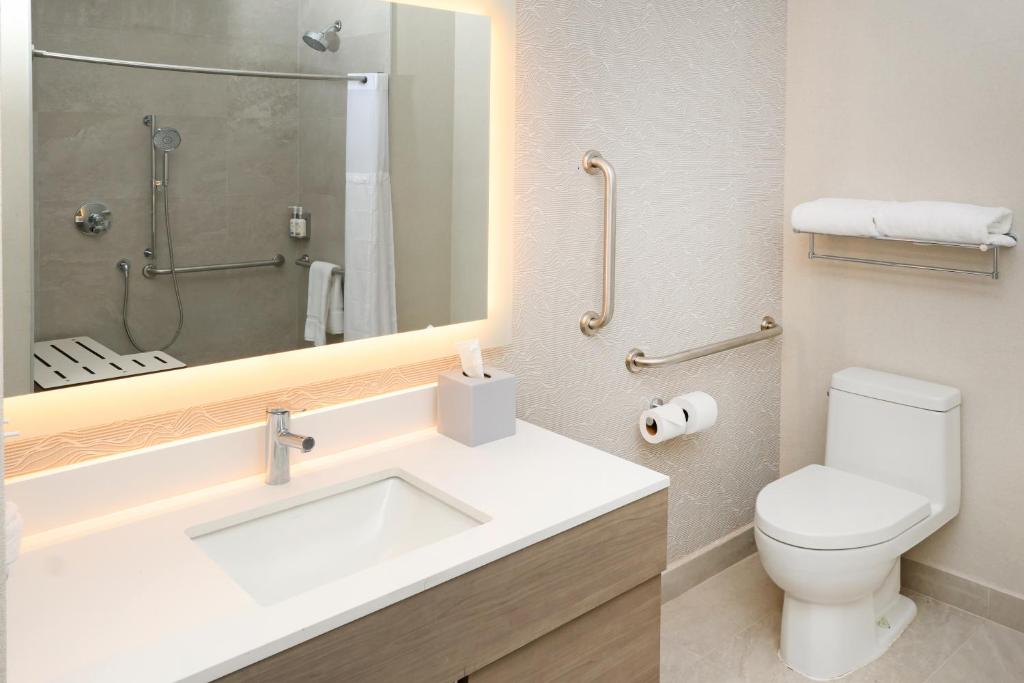 Holiday Inn Express & Suites Monterrey Sendero by IHG - 4