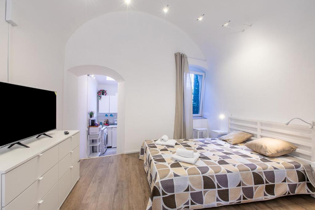 Palma Cabin Renovated Apartment Old Town - Happy Rentals - 3