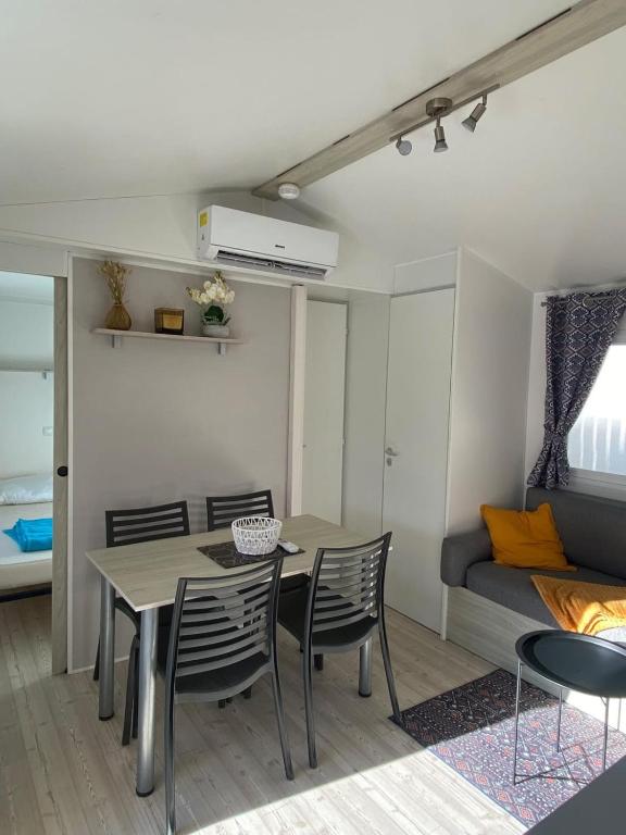 Mobil-home 6 pers 2 ch proche des plages - 2
