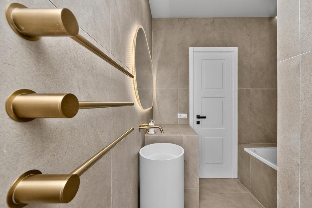 Frontière Monaco - Luxueux apartement rénové - GH - 5