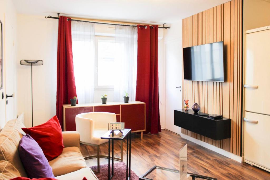 Bright apartment close to Stade de France - 2