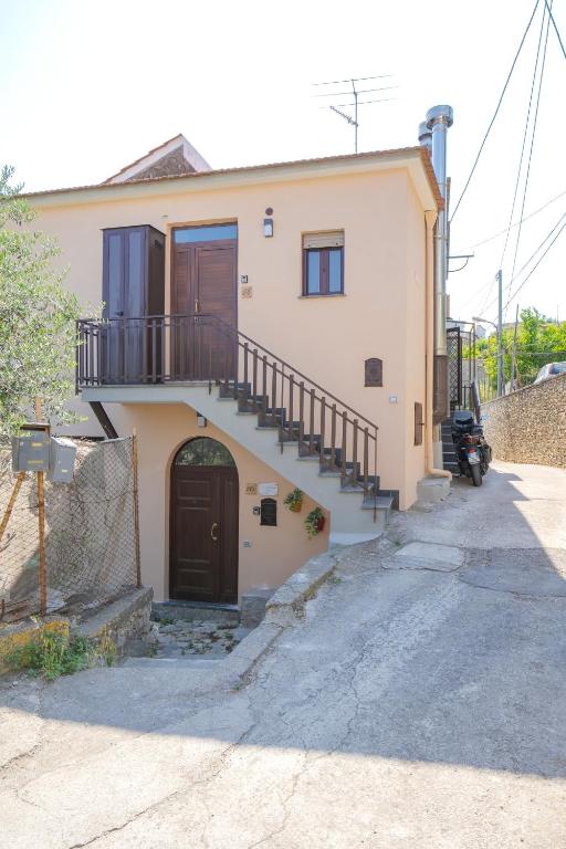 Concettina Apartment for up to 5 people! - 3