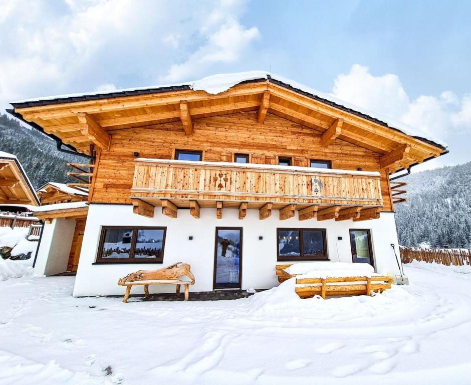 Premium Chalet Dachstein 1 - 2