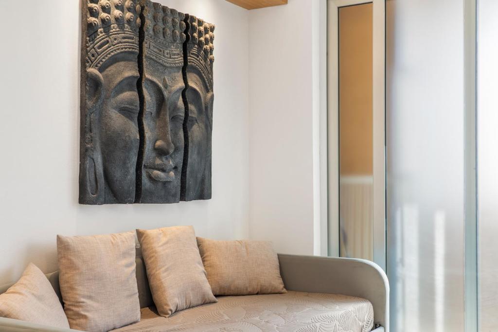 Home Karalis - 2