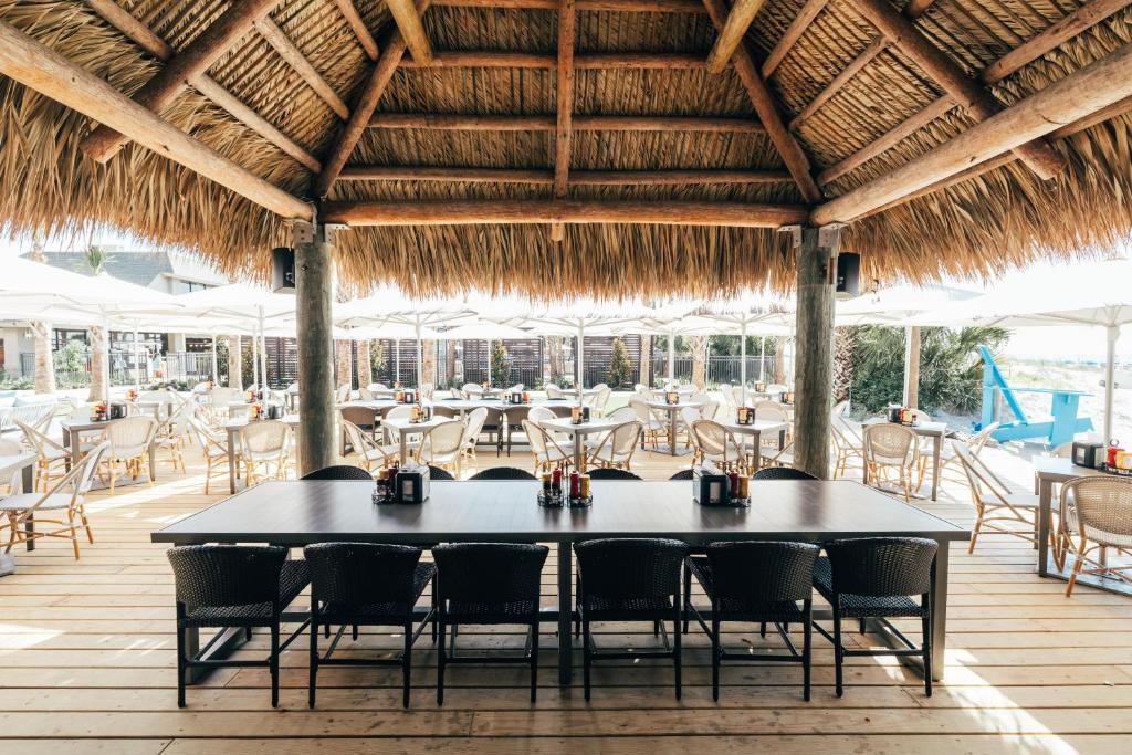 Pub/Lounge