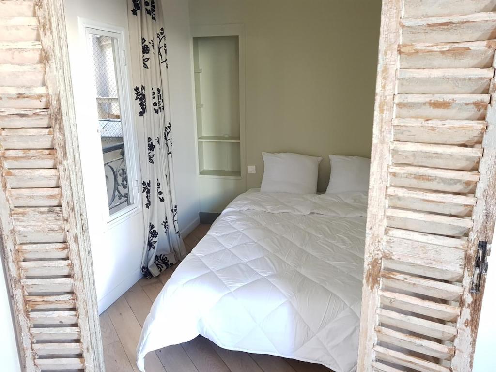 Bright apartment in Saint Germain des Prés - 2