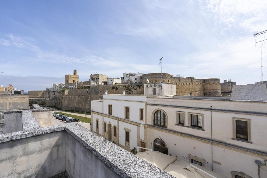 OTRANTO Le Tori sul Mare 1 - 1