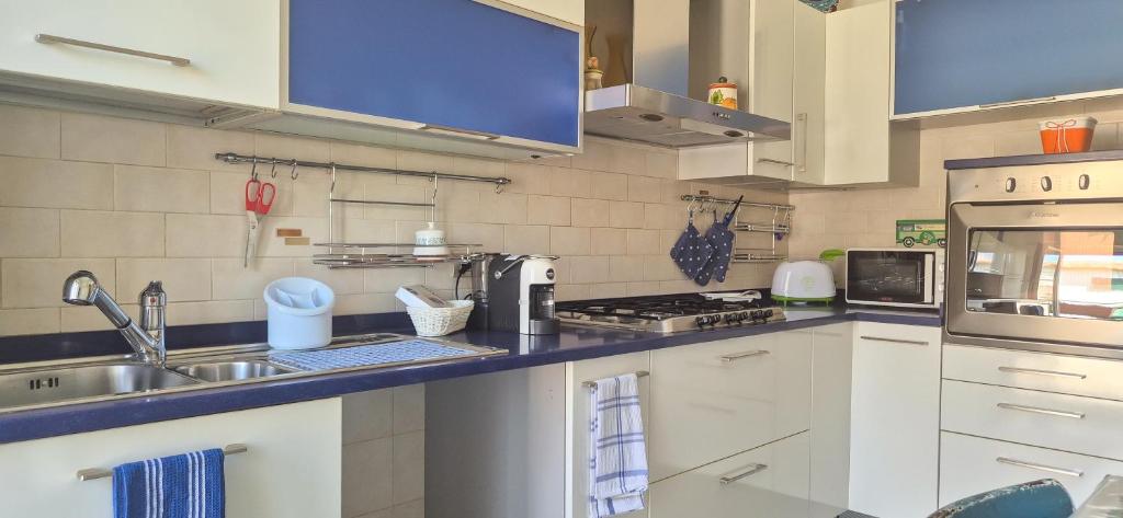 Quiet Apartment near Appia Antica 2 Bathrooms & Terraces - 4