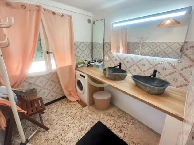 Maison authentique avec jardin centre Calvi - 4