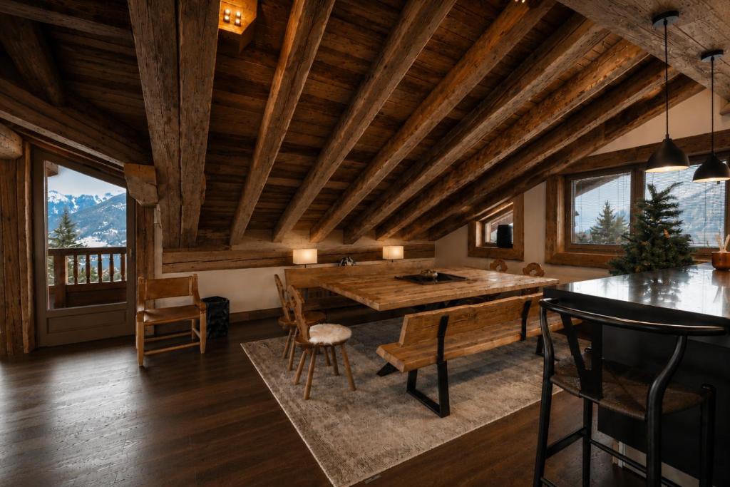 Chalet Artic - 5 bedrooms - Bed&Breakfast - Courchevel 1550 - 2