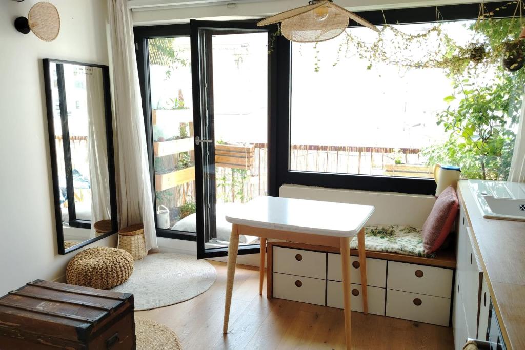 Studio Buttes-Chaumont avec balcon - 4