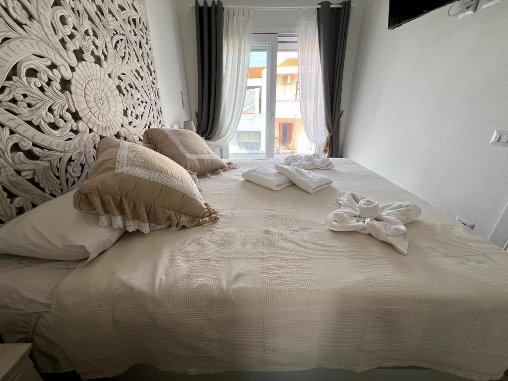Luxe Attic - Terrace with Jacuzzi and Private Park - 2