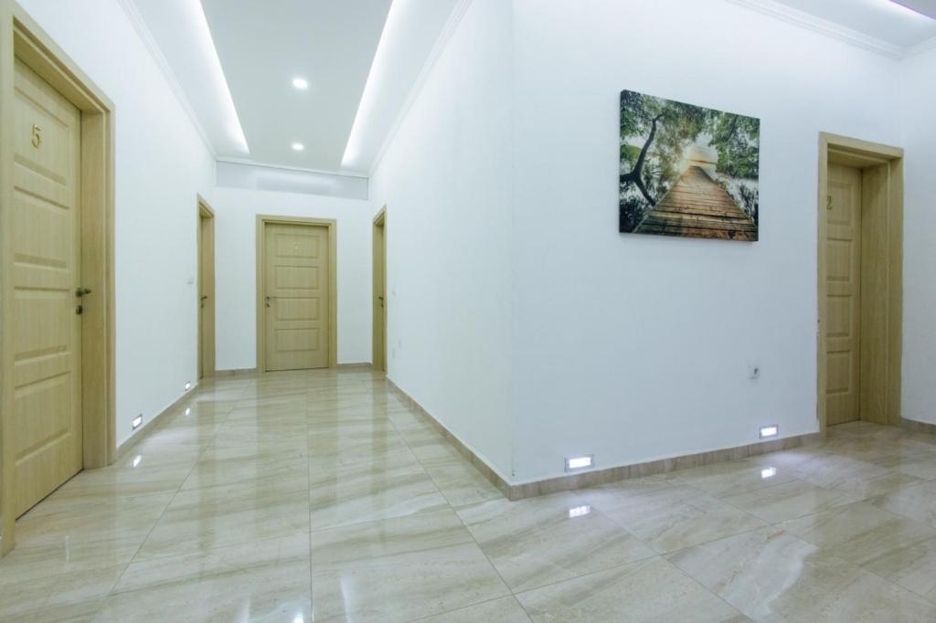 Flori Apartments - 2