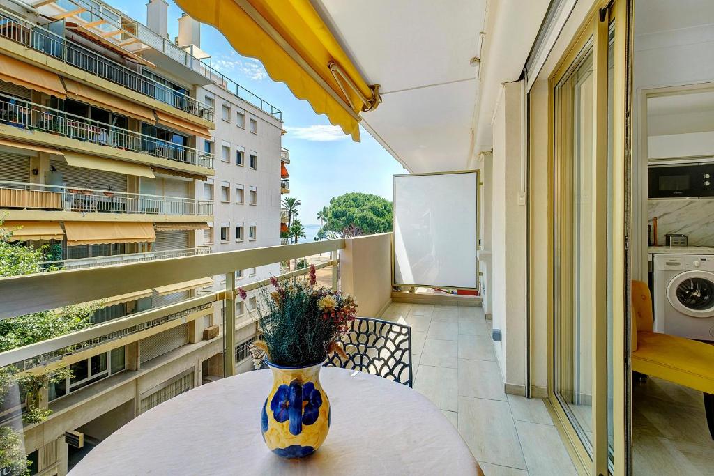 Elysée Foch studio front de Mer - 5
