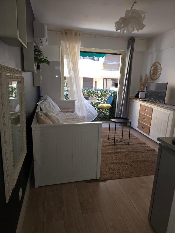 Charmant studio pour deux avec balcon à Antibes - 4
