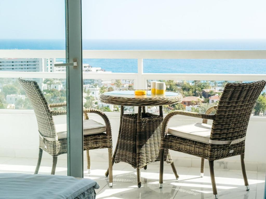 Sunny Oceanview studio apartment Ponderosa in Costa Adeje - 1