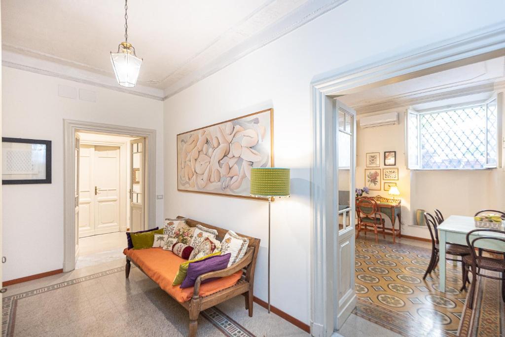 Hortensia Apartment by Rental in Rome - 2