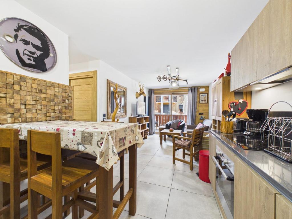Appartement neuf aux Gets, à 50m des pistes, avec balcon et parking - FR-1-623-242 - 5