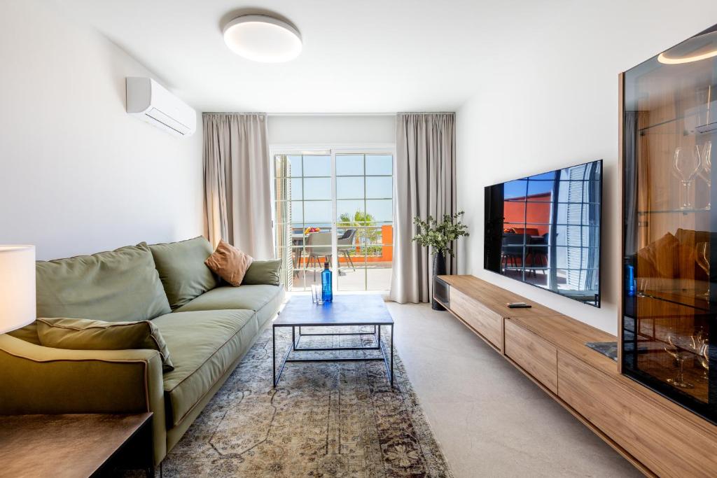 NEW 2026 Del Duque Beach & Ocean View Apartment - 5
