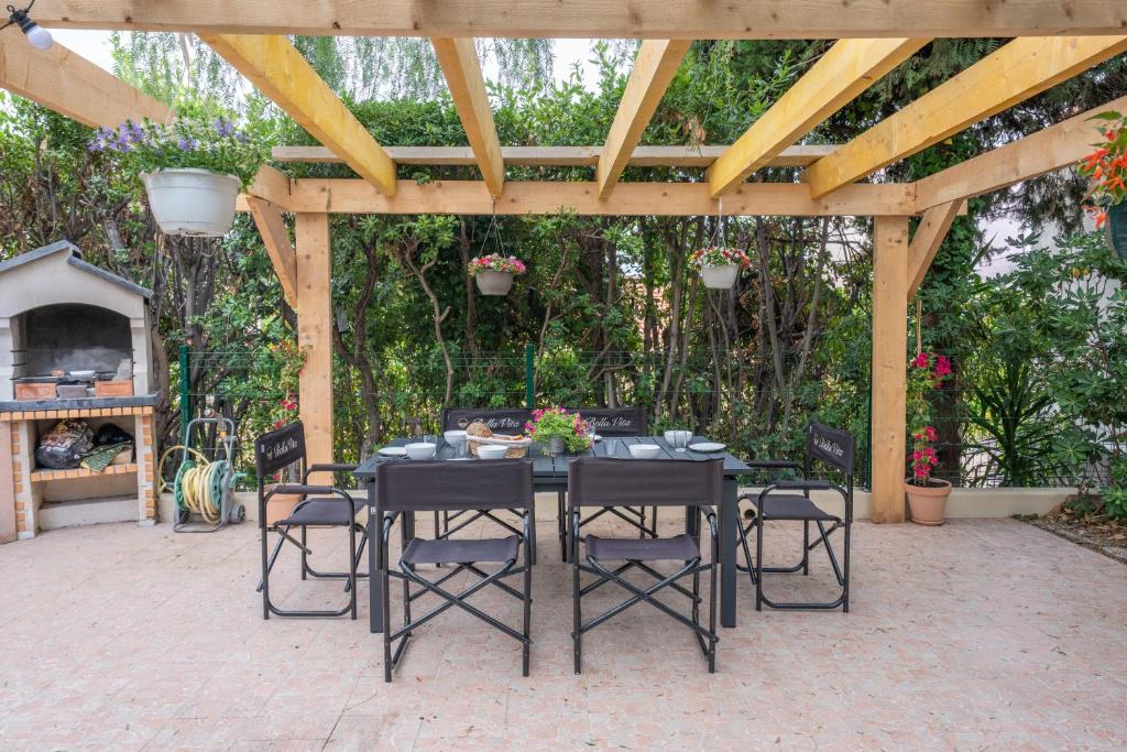 Maison Arcangelo avec jardin aux portes de Cannes - 1