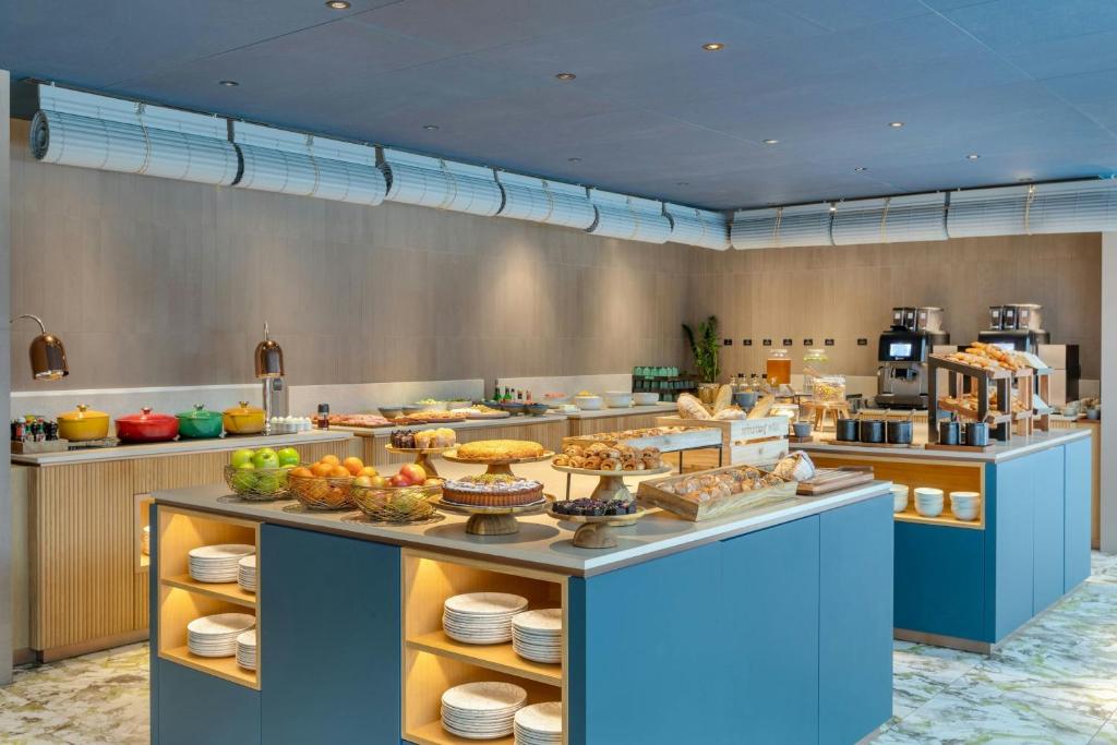 Labtwentytwo Barcelona, a Tribute Portfolio Hotel by Marriott - 5