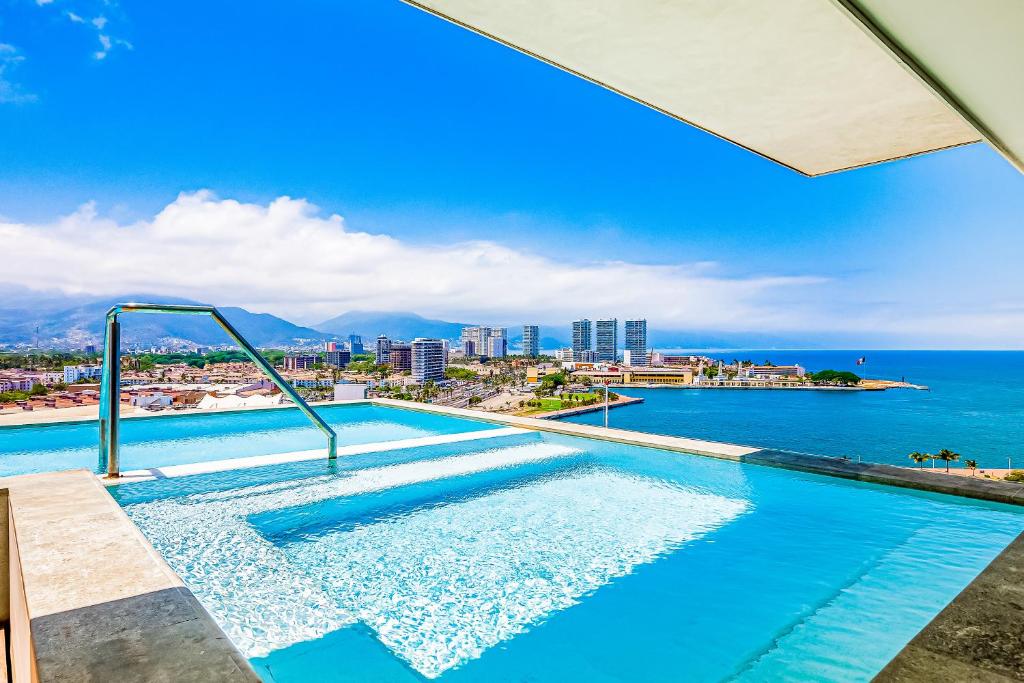 Amongst the Clouds at Duva 903 | 1BR/2BA PV | Ocean View, Pool - 2