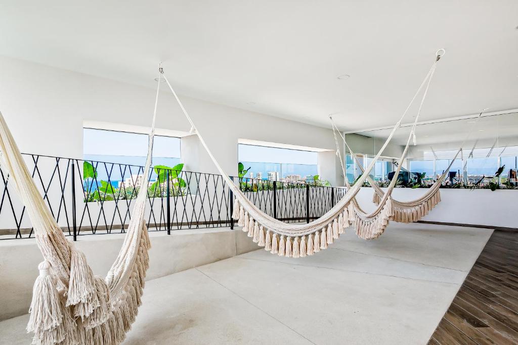 Amongst the Clouds at Duva 903 | 1BR/2BA PV | Ocean View, Pool - 3