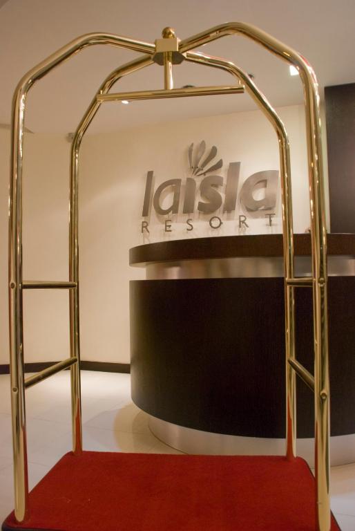 La Isla Resort photo